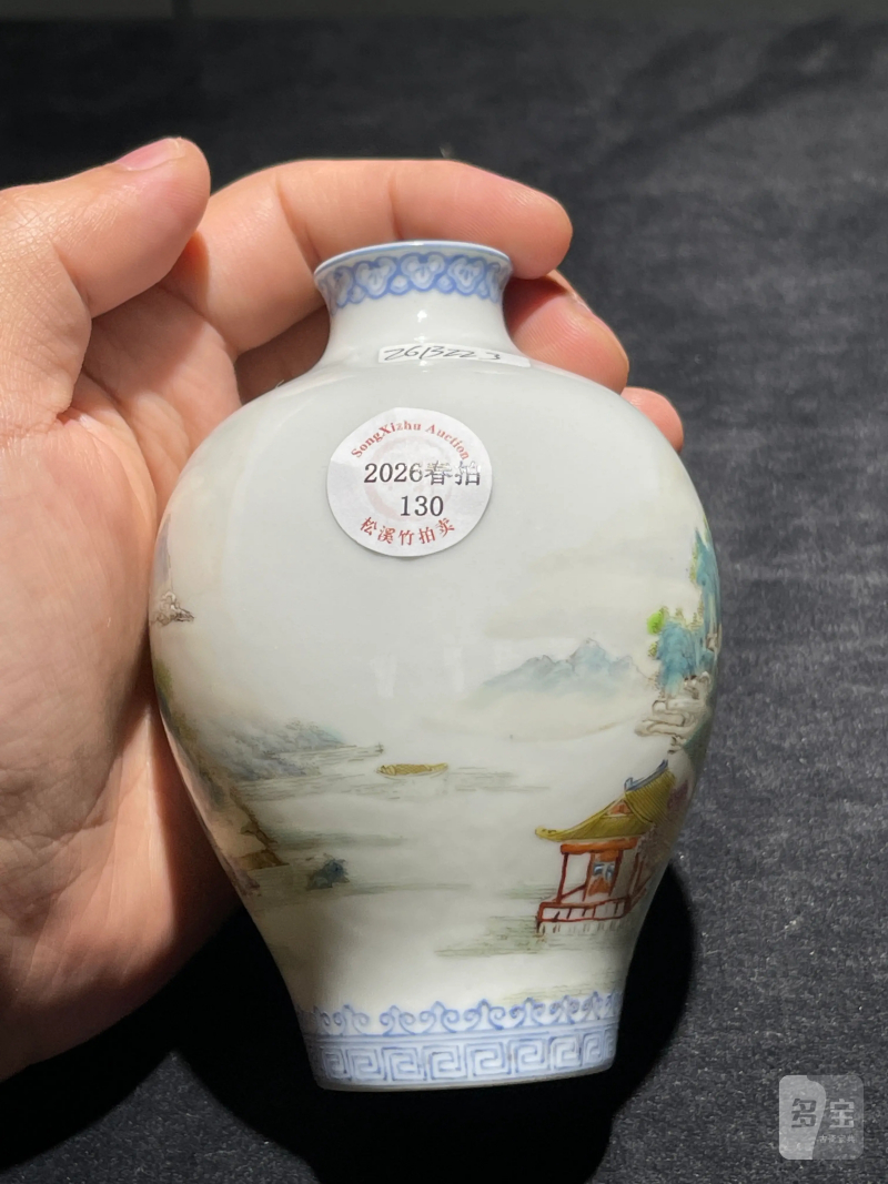 民国 粉彩山水纹梅瓶 - 图4
